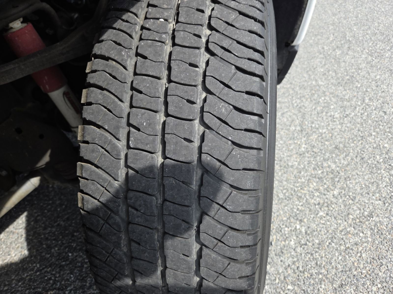 Used 2022 GMC Sierra 2500 AT4 w/ AT4 Preferred Package image 14