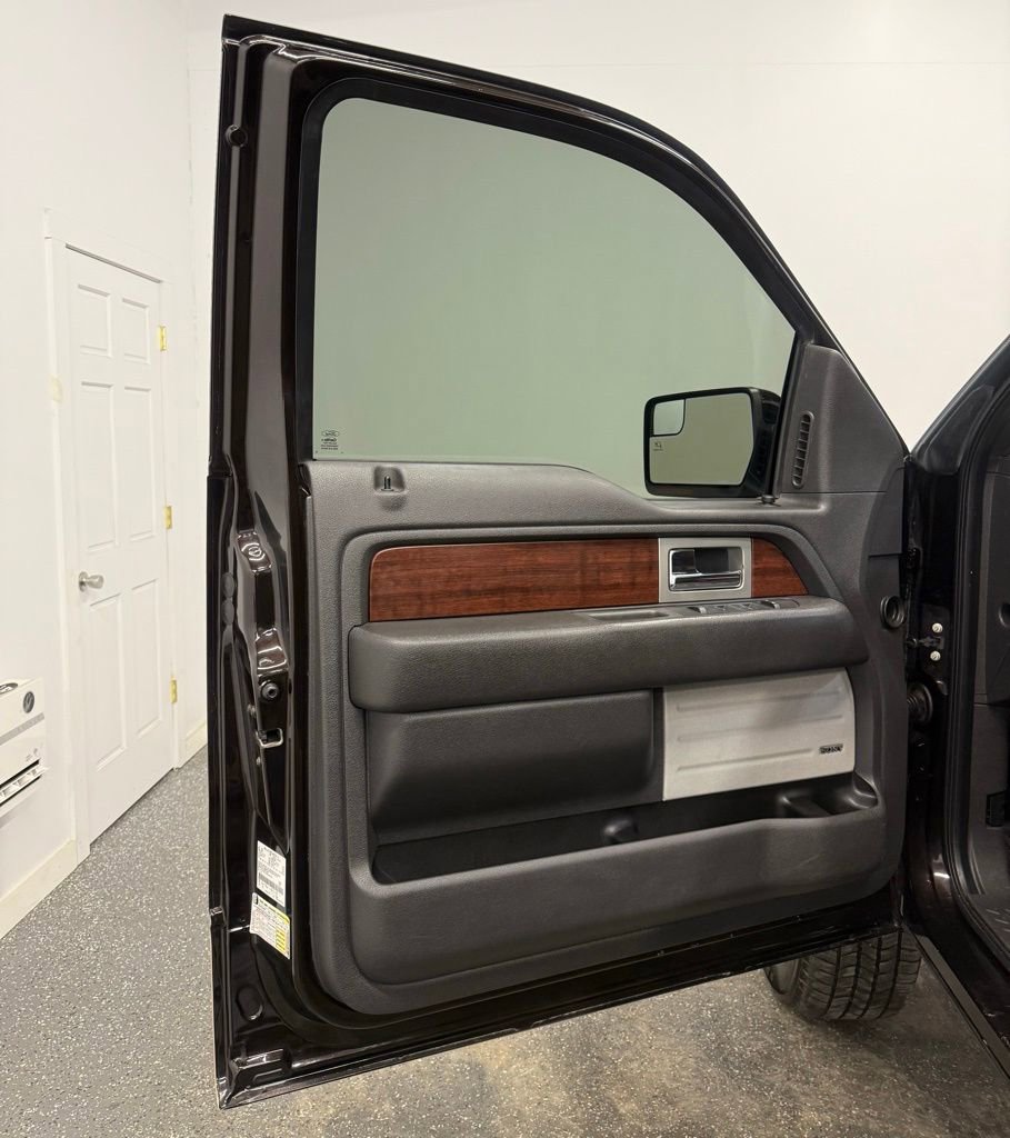Used 2013 Ford F150 King Ranch image 27