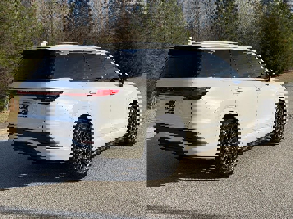 Used 2024 Lexus TX 350 FWD w/ Technology Package image 11