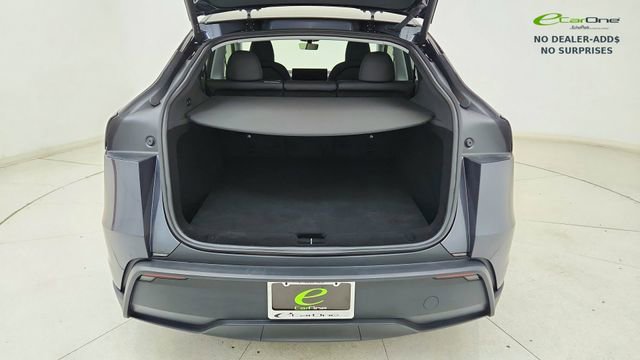 Used 2026 Tesla Model Y 2WD image 7