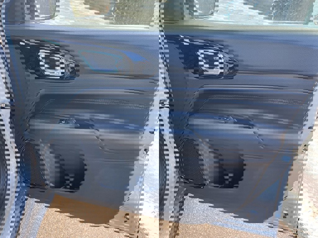 New 2026 Jeep Compass Limited image 10