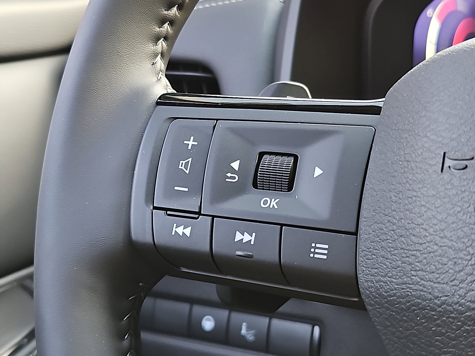 New 2026 Nissan Rogue Platinum w/ Platinum Premium Package image 19