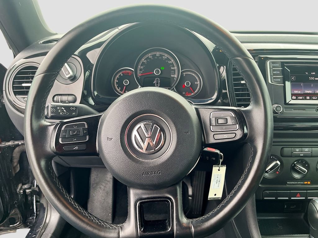 Used 2019 Volkswagen Beetle 2.0T S image 11