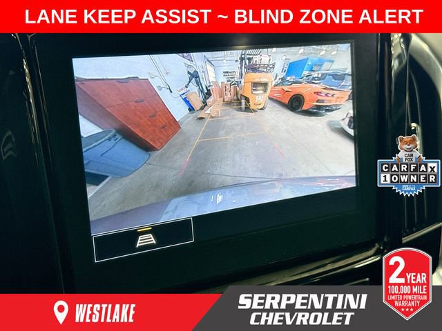 Used 2023 Chevrolet Traverse LT image 14