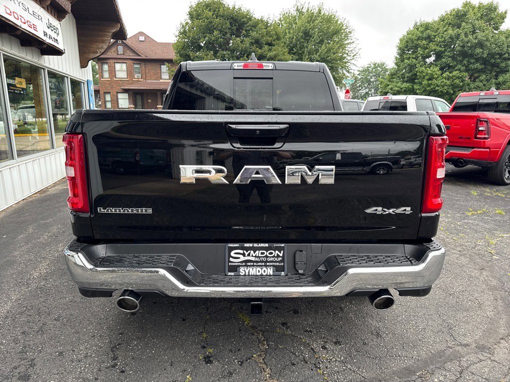 New 2025 RAM 1500 Laramie image 5