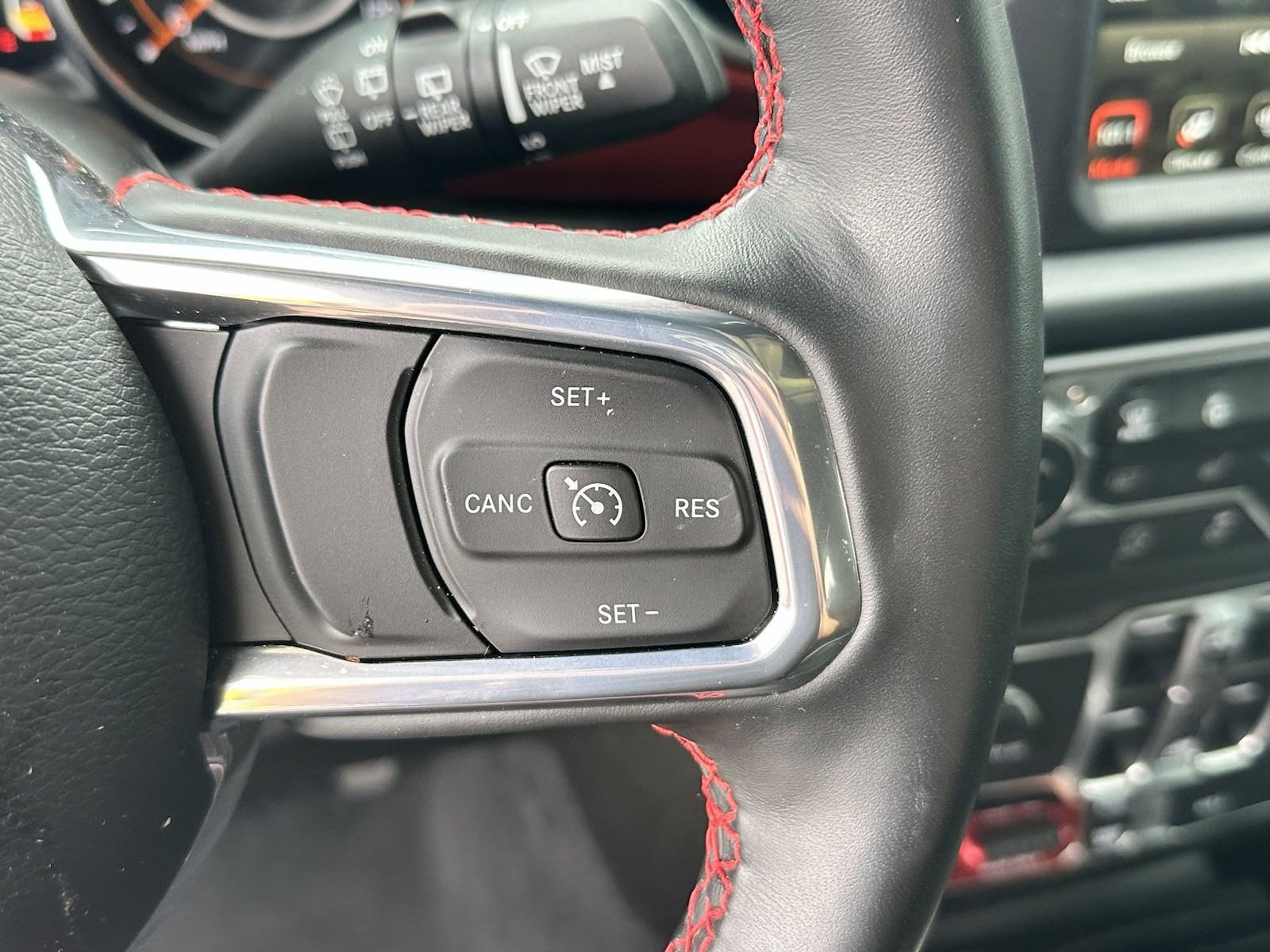 Used 2023 Jeep Wrangler Unlimited Rubicon w/ Cold Weather Group image 19