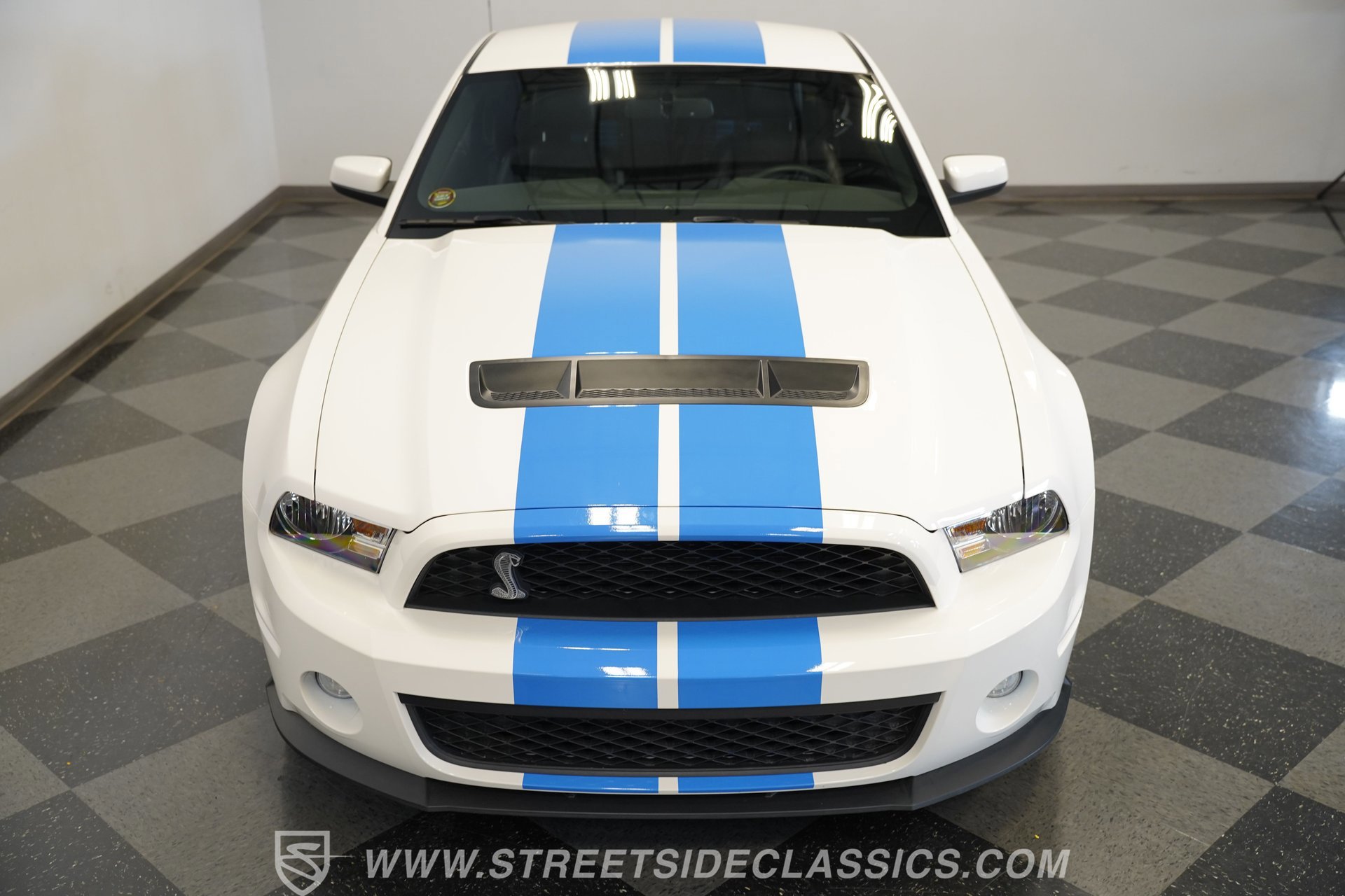 Used 2010 Ford Mustang Shelby GT500 image 23