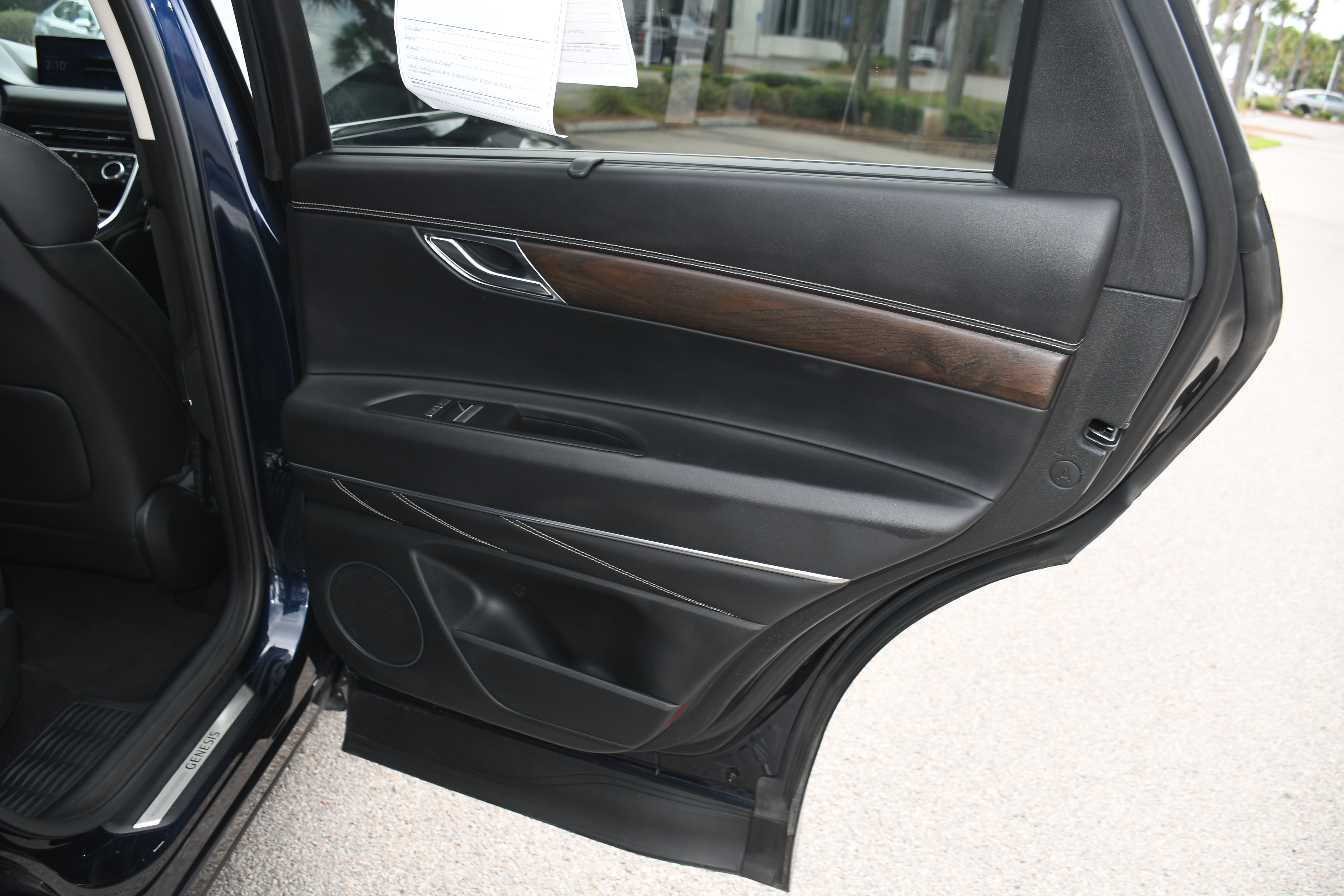 Used 2024 Genesis GV80 2.5T AWD/4WD image 20