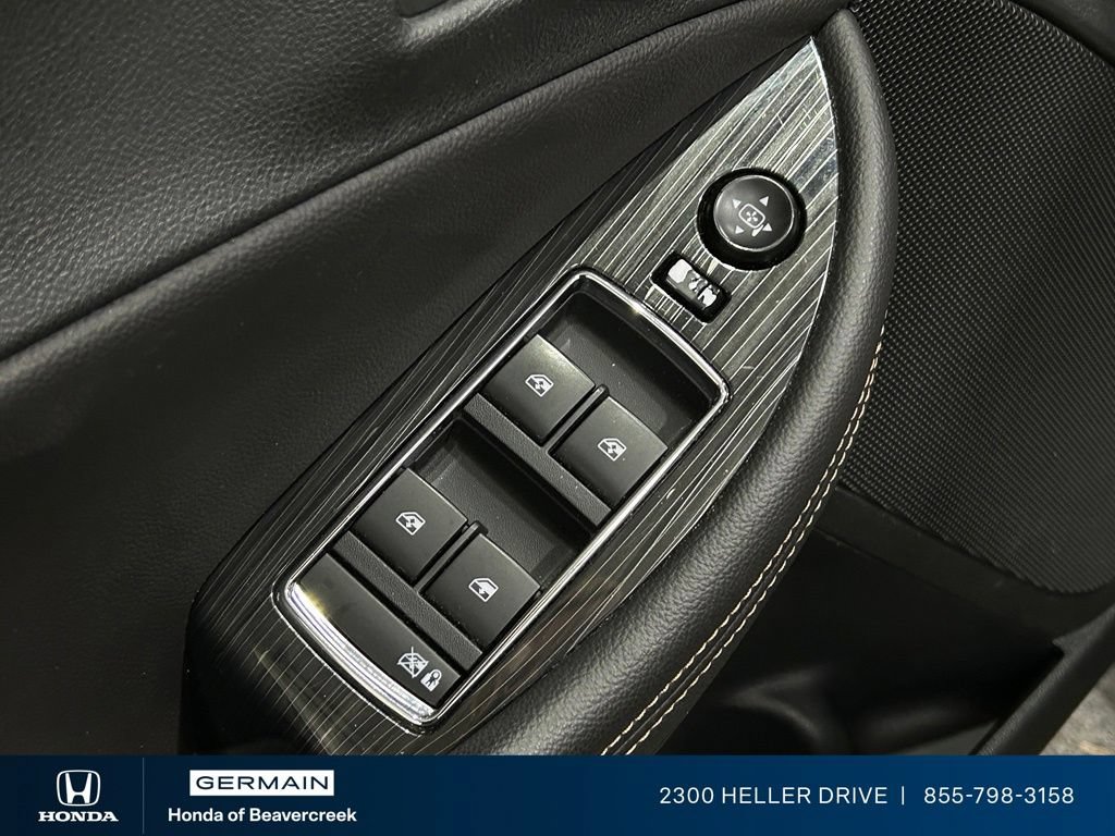 Used 2017 Chevrolet Impala Premier w/ Enhanced Convenience Package FWD image 18