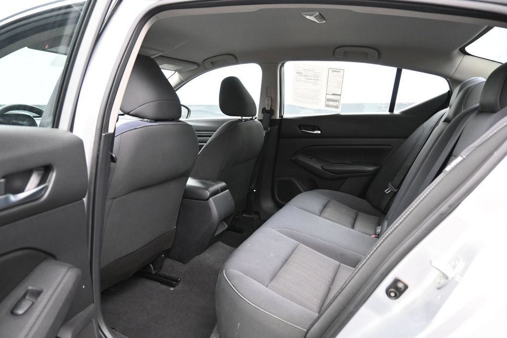 Used 2021 Nissan Altima 2.5 S FWD image 21