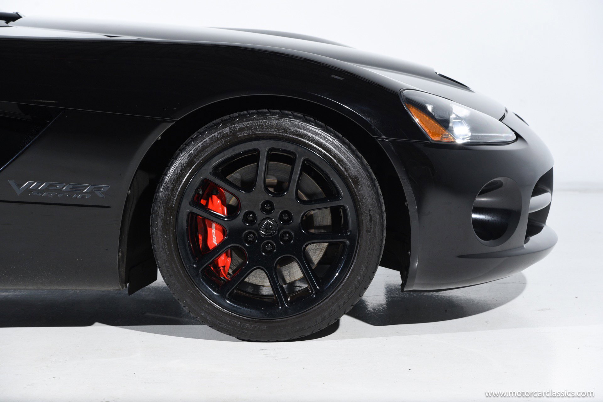 Used 2004 Dodge Viper SRT-10 RWD image 9