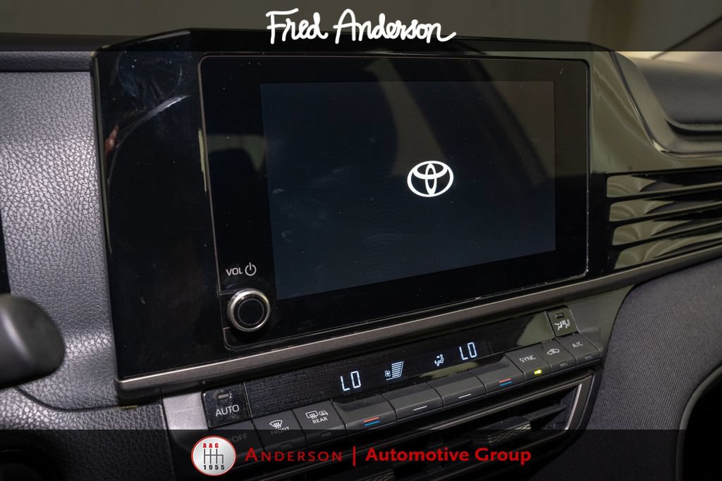 Used 2025 Toyota Camry LE w/ Convenience Package FWD image 12