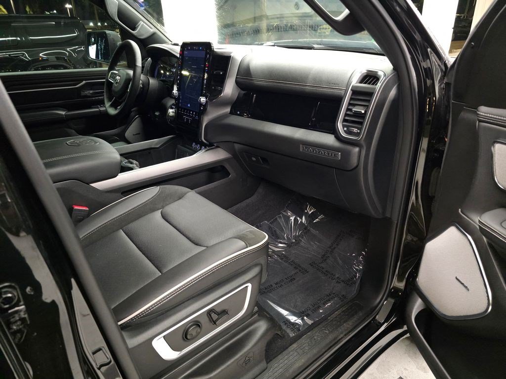 Used 2025 RAM 1500 Laramie w/ Night Edition AWD/4WD image 40