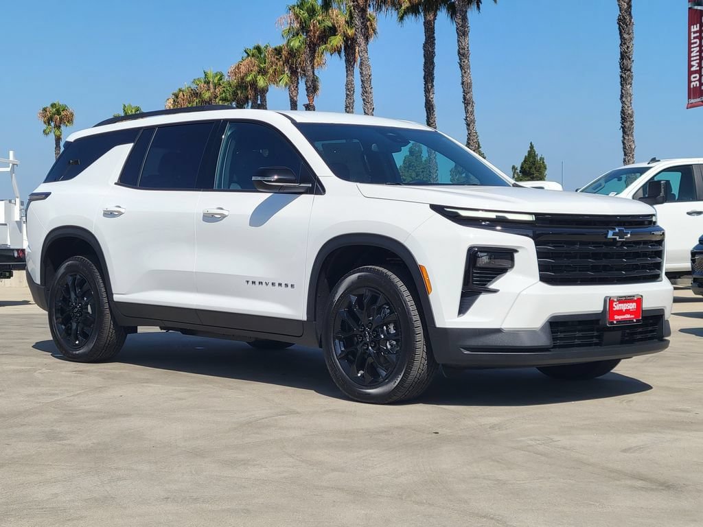 New 2026 Chevrolet Traverse LT w/ Midnight/Sport Edition FWD image 28