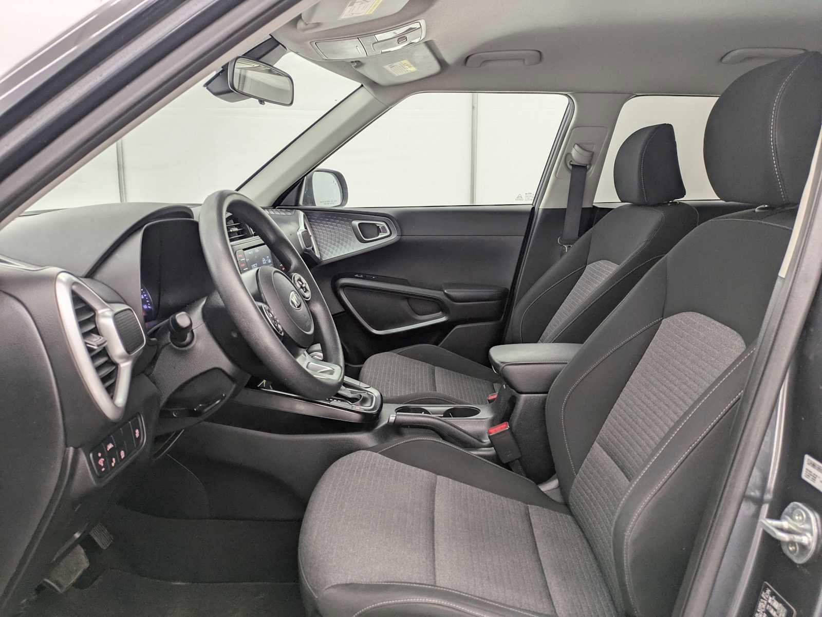 Used 2021 Kia Soul S image 17