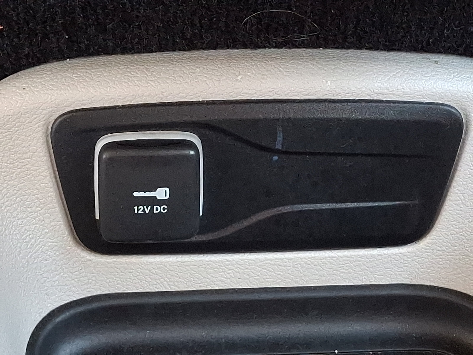Used 2023 Chrysler Pacifica Touring-L FWD image 24