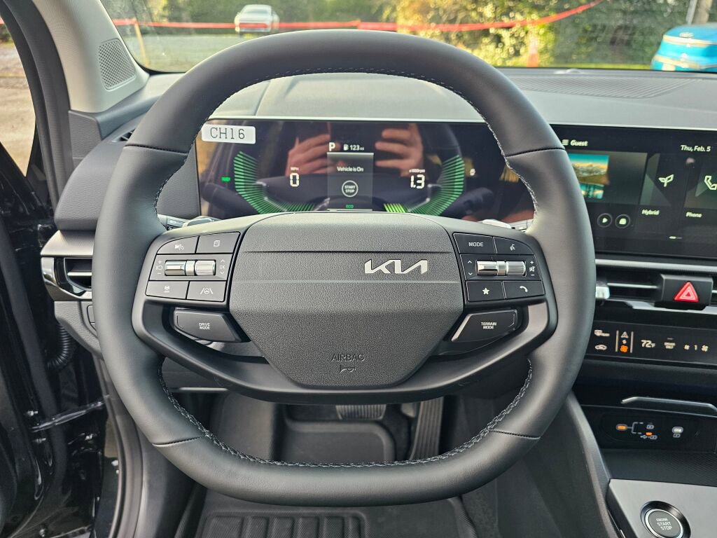 New 2026 Kia Sportage S AWD/4WD image 10