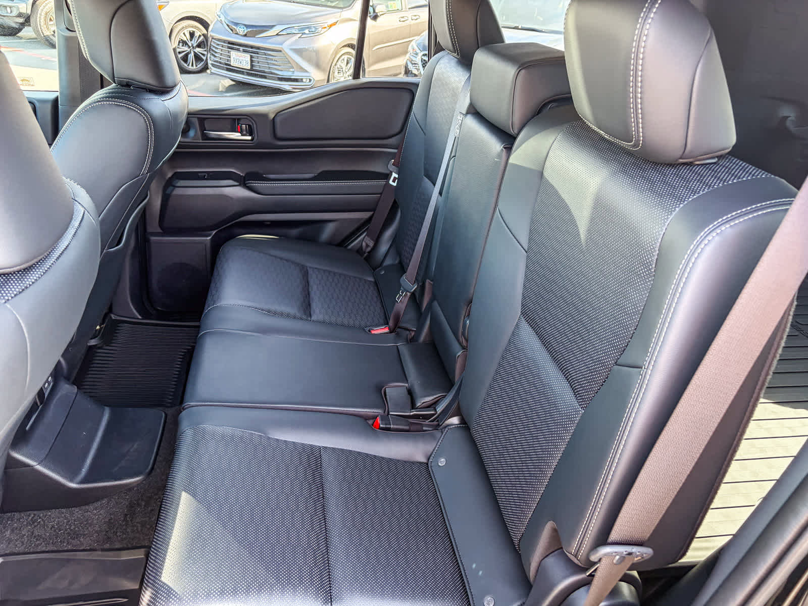 Used 2025 Toyota Land Cruiser w/ Premium Package image 18