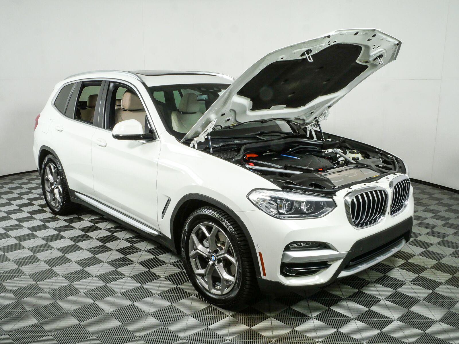 Used 2021 BMW X3 xDrive30e w/ Premium Package AWD/4WD image 35