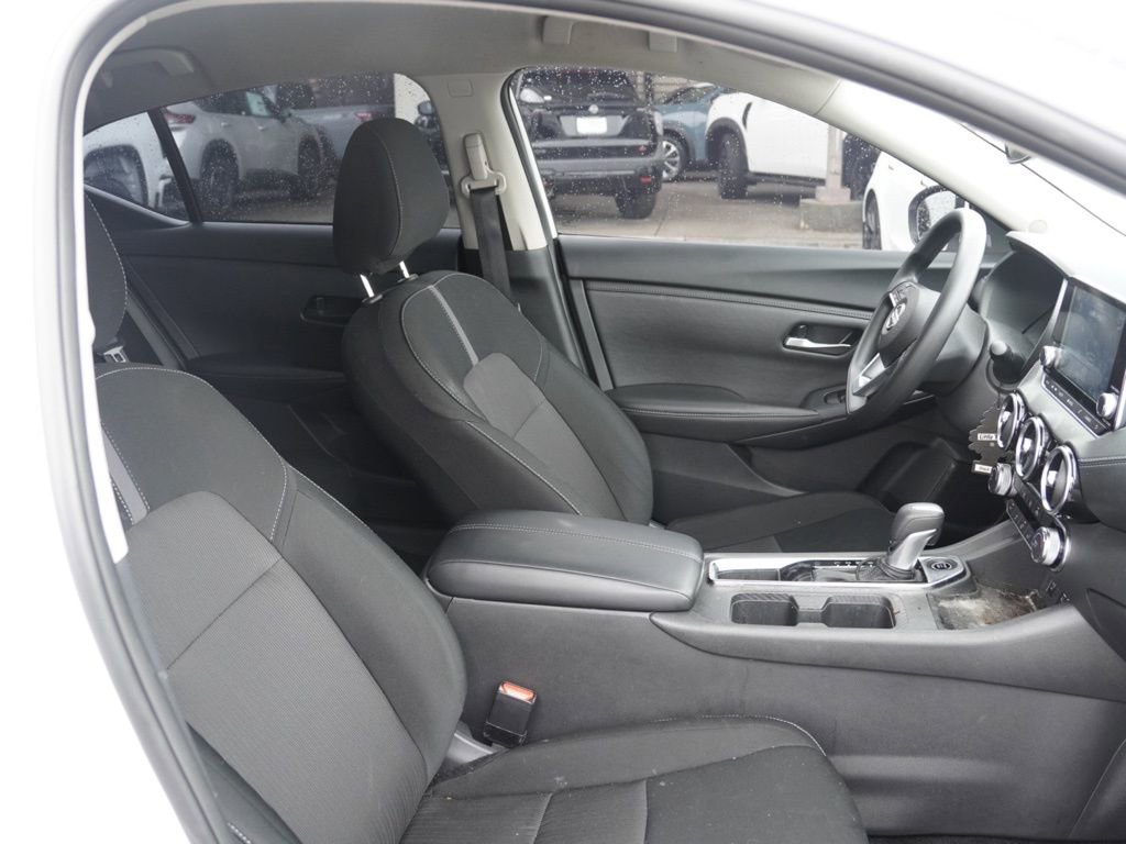Certified 2025 Nissan Sentra SV FWD image 16