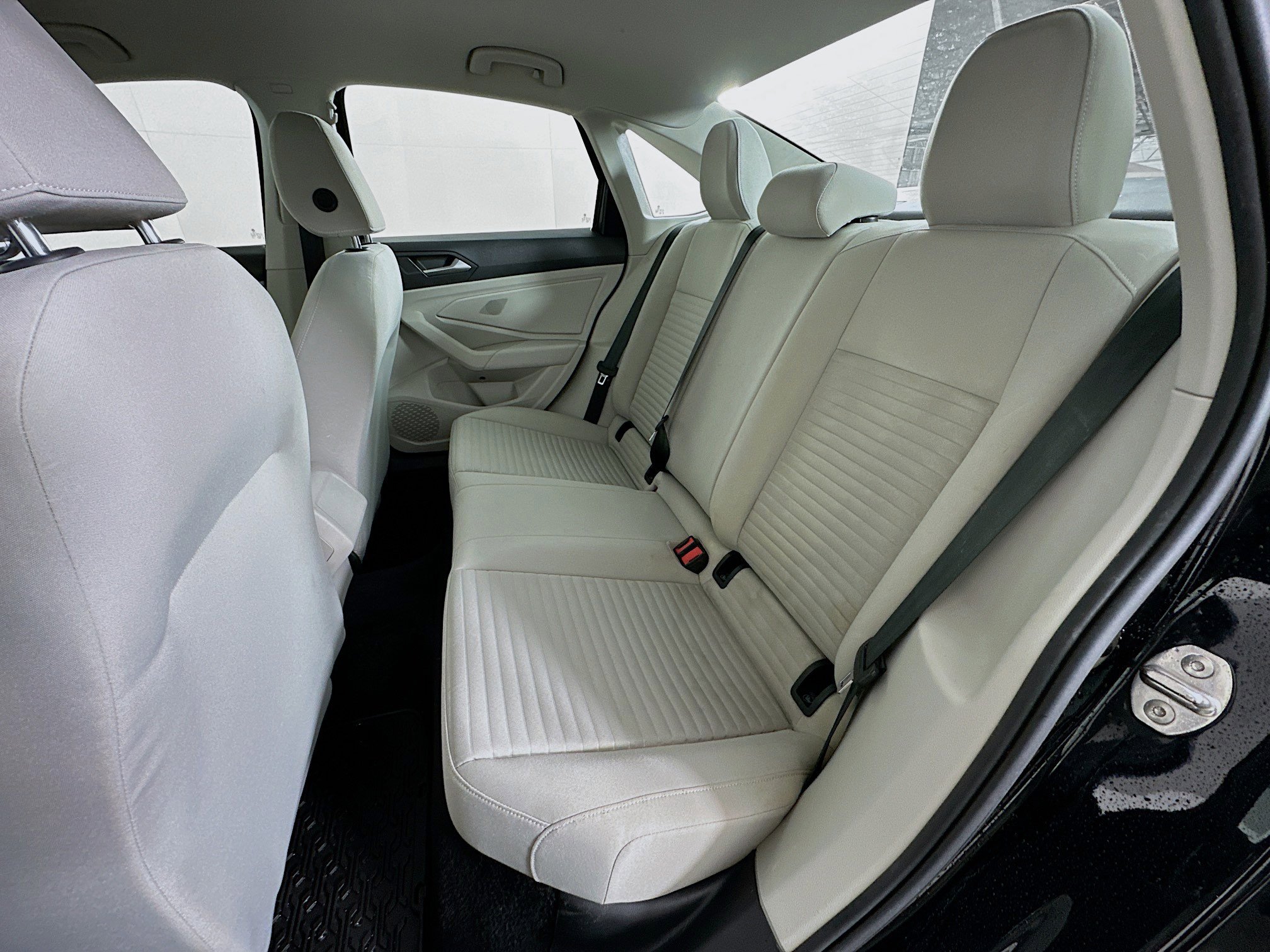 Used 2022 Volkswagen Jetta S image 26