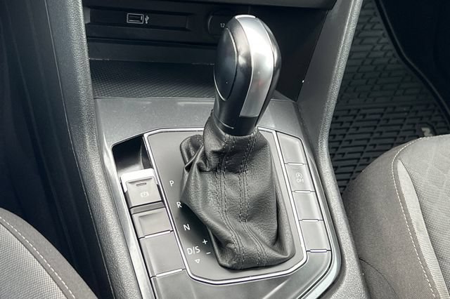 Used 2019 Volkswagen Tiguan S w/ Driver Assistance Package FWD image 26
