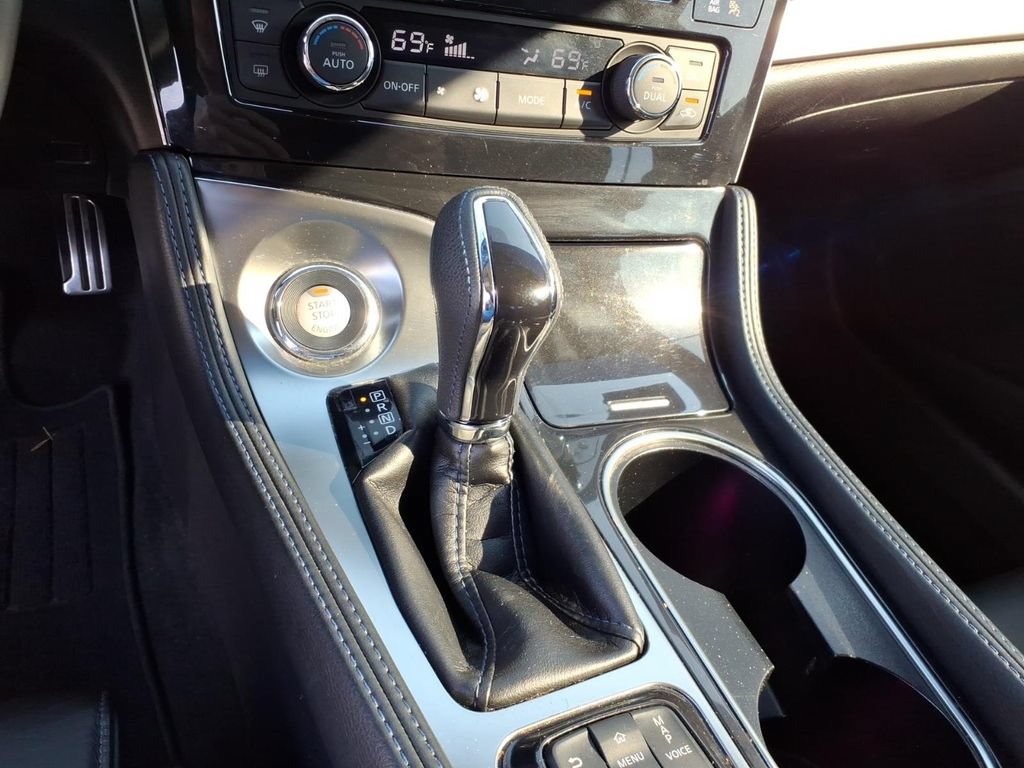 Used 2016 Nissan Maxima SR w/ Interior Lighting Package FWD image 13