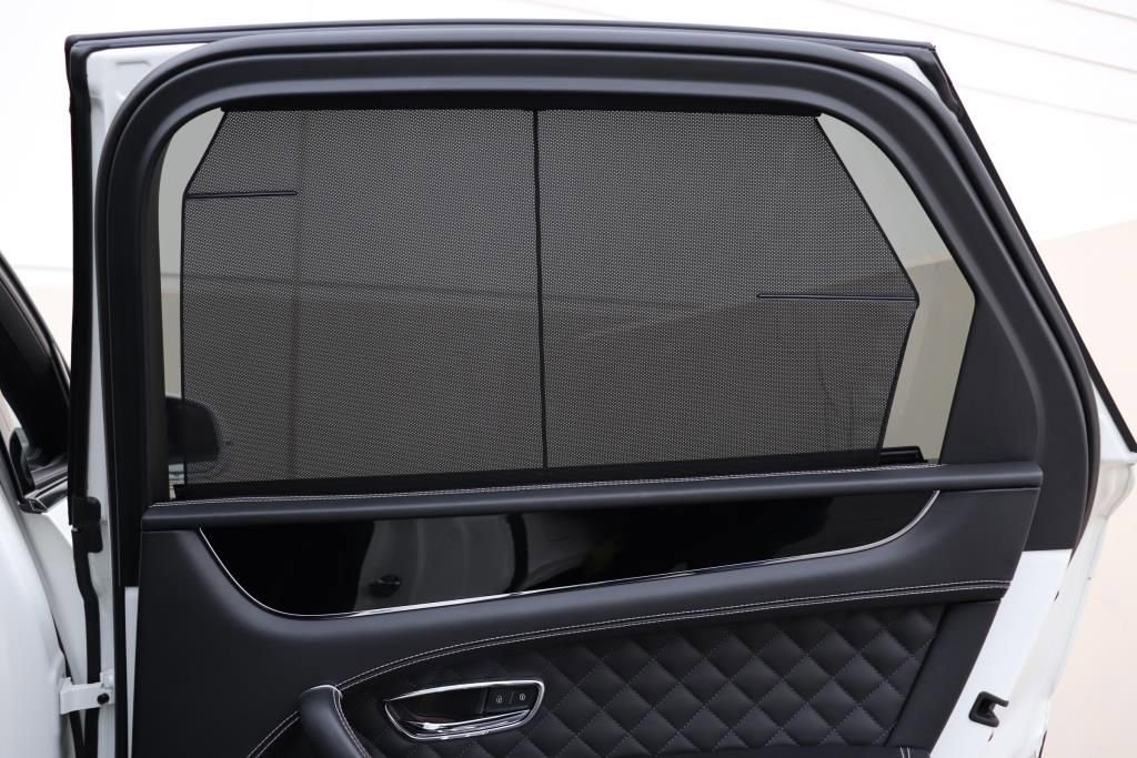 Used 2017 Bentley Bentayga image 79