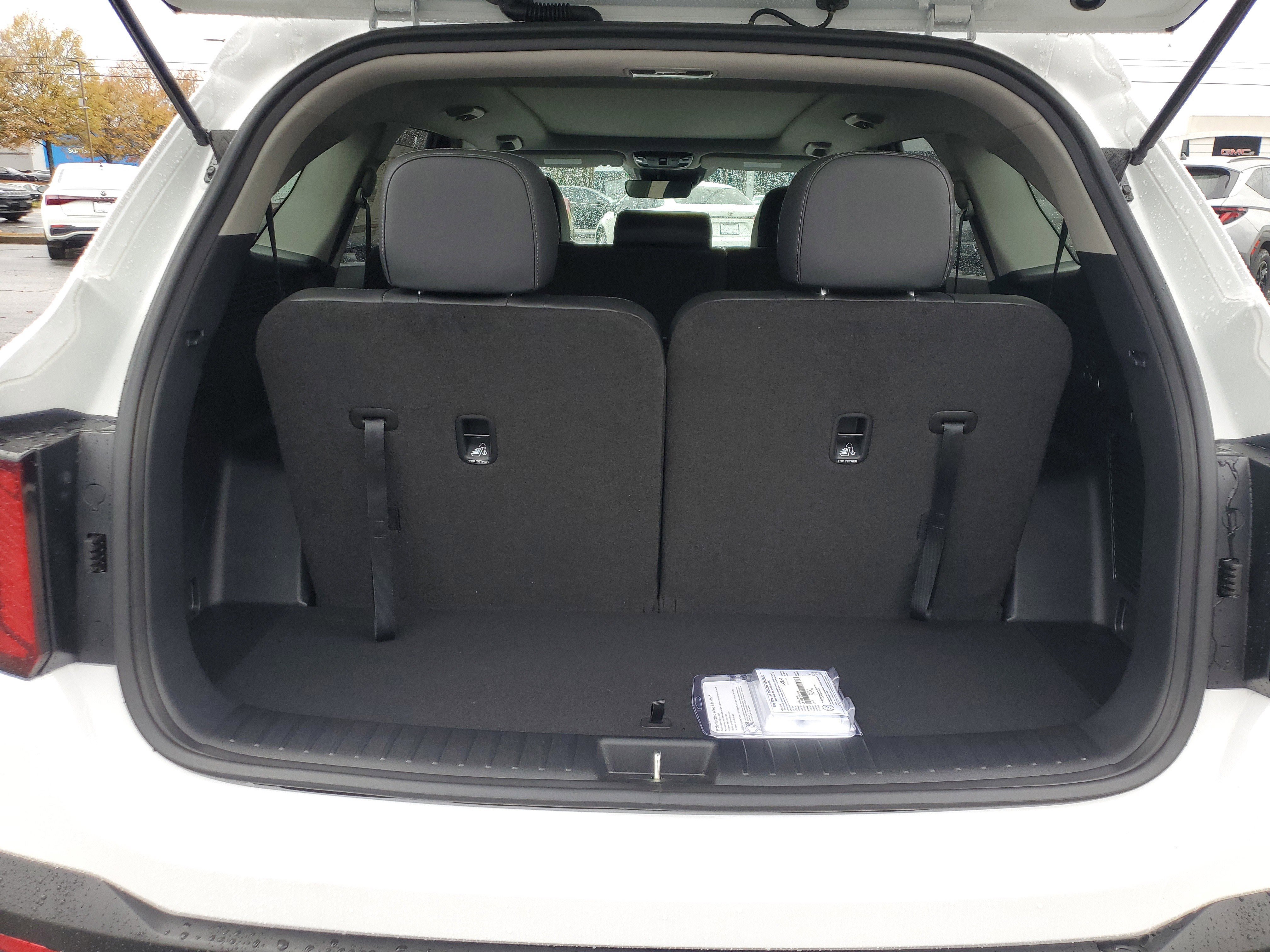 New 2026 Kia Sorento S w/ S Panoramic Sunroof Package image 8