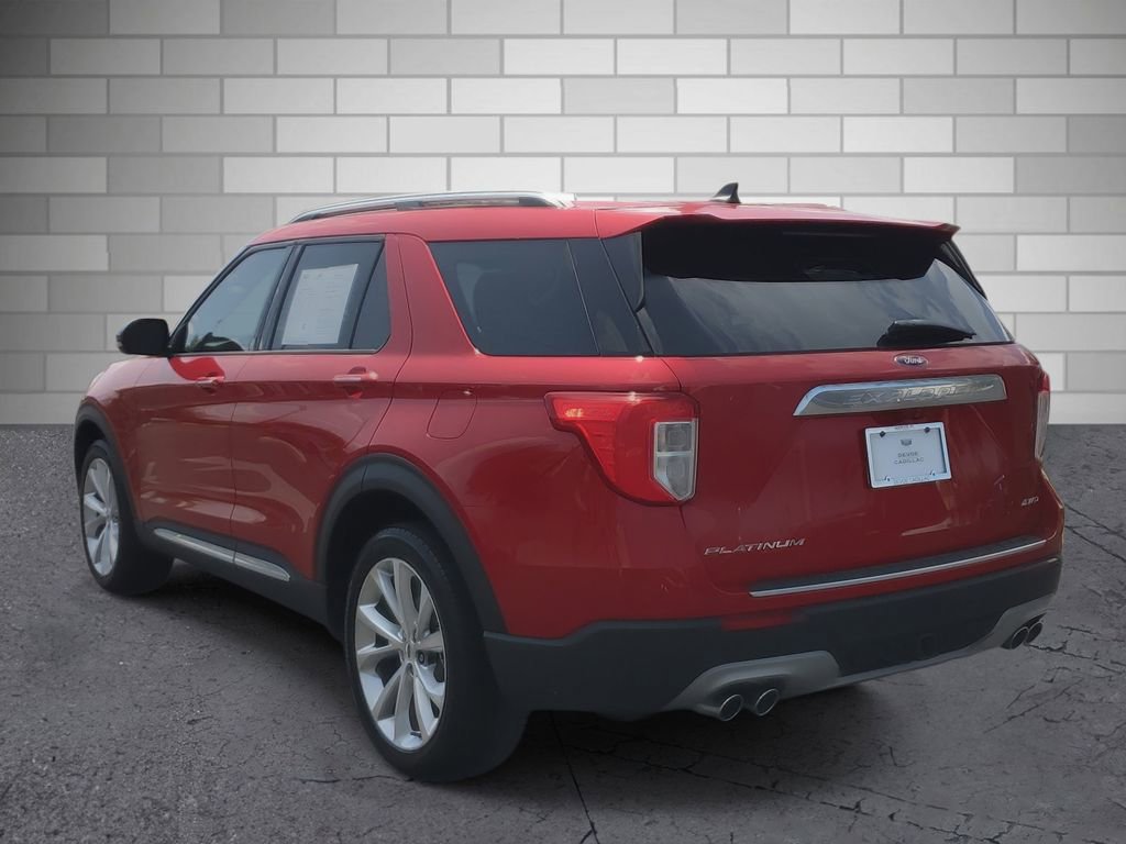 Used 2022 Ford Explorer Platinum w/ Equipment Group 601A AWD/4WD image 3