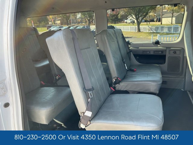 Used 2014 Ford E-150 and Econoline 150 Wagon RWD image 19
