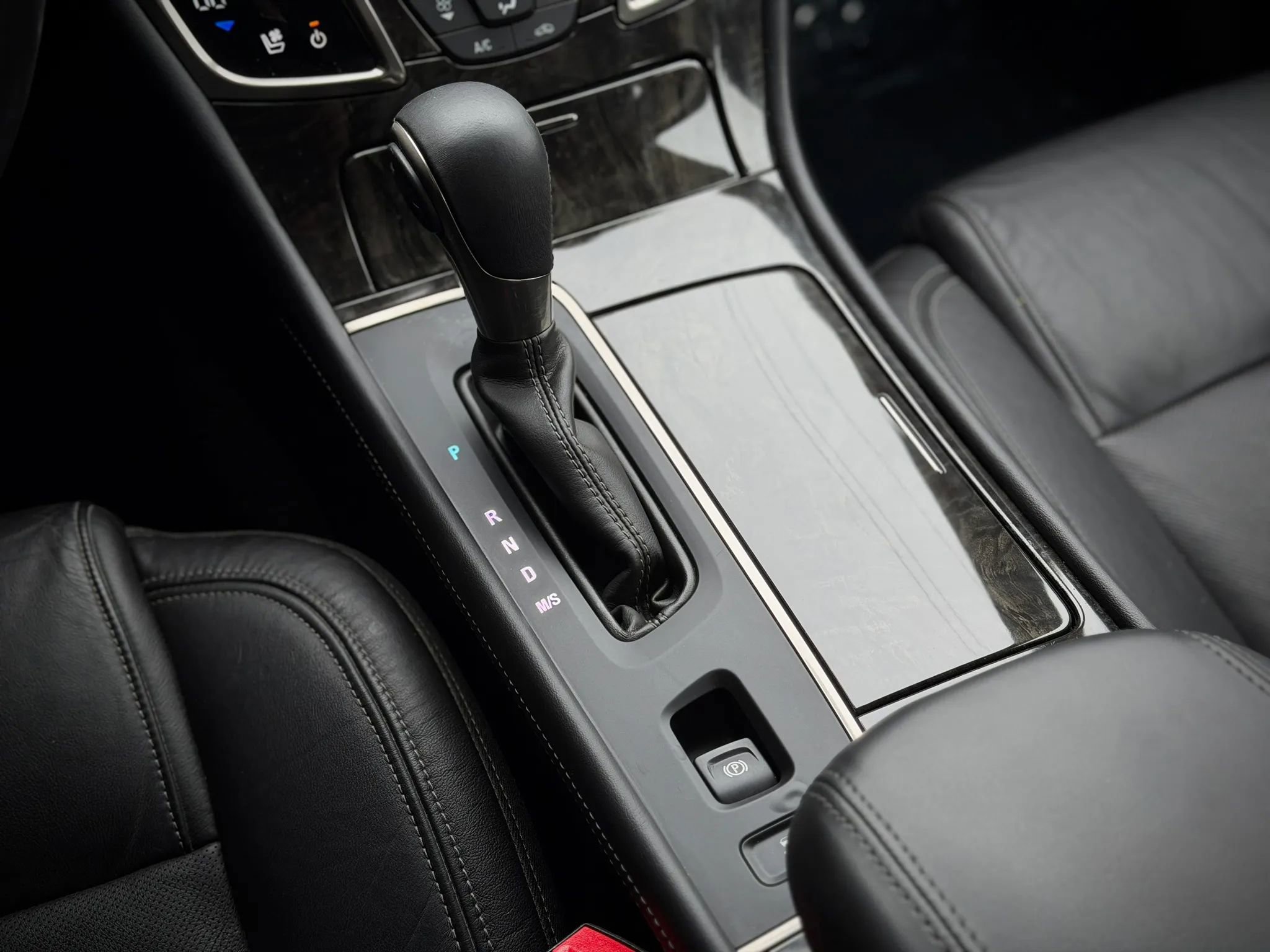 Used 2015 Buick LaCrosse Premium w/ Driver Confidence Package #1 image 17