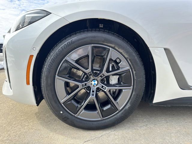 Certified 2025 BMW i4 eDrive40 w/ Parking Assistance Package image 25