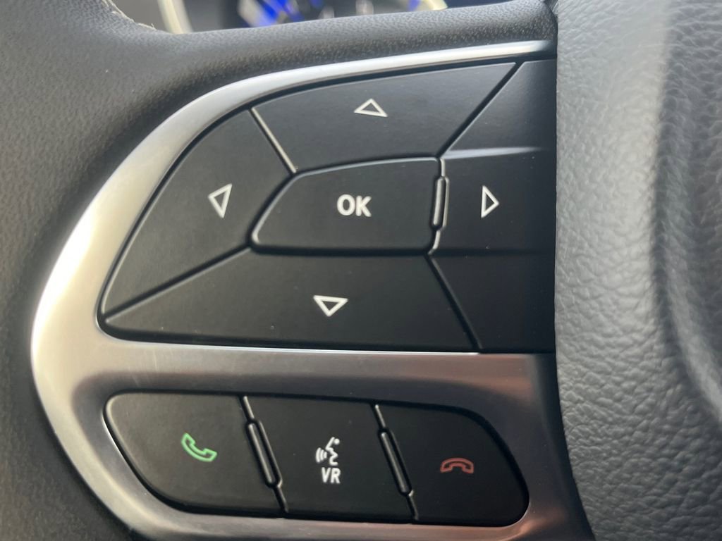 New 2026 Chrysler Pacifica Select image 11