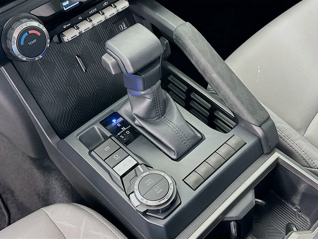 Certified 2025 Toyota Tacoma SR5 image 16