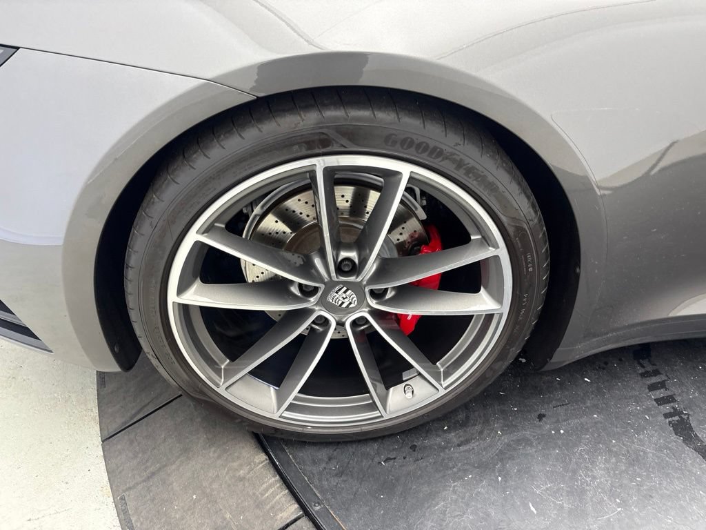 Certified 2020 Porsche 911 Carrera S RWD image 15