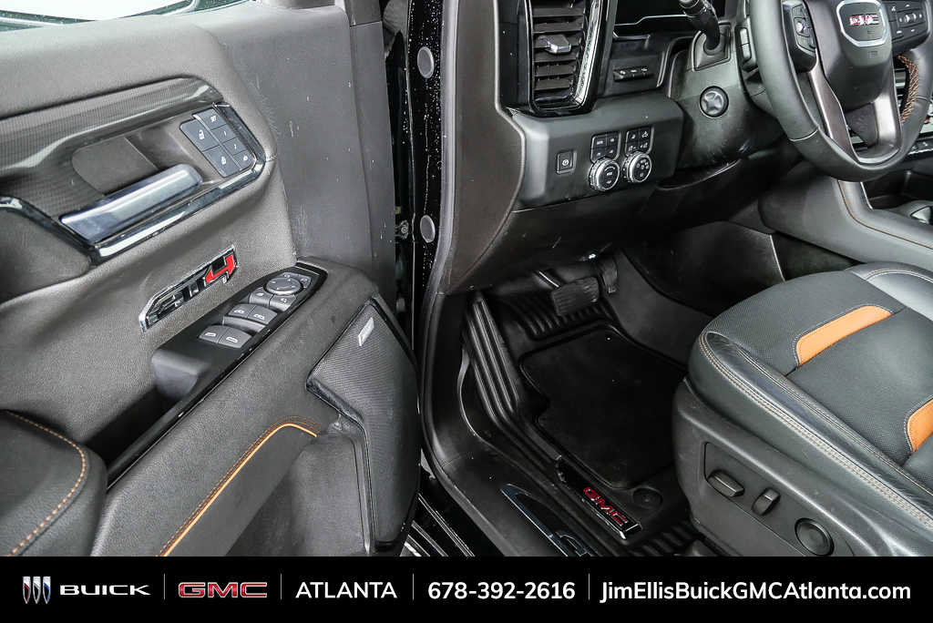 Used 2024 GMC Sierra 1500 AT4 w/ Technology Package image 8