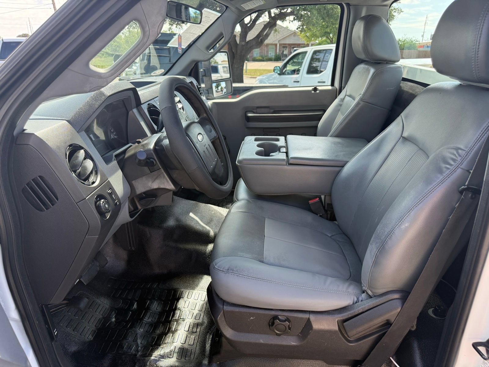 Used 2011 Ford F350 XL w/ XL Value Pkg RWD image 10