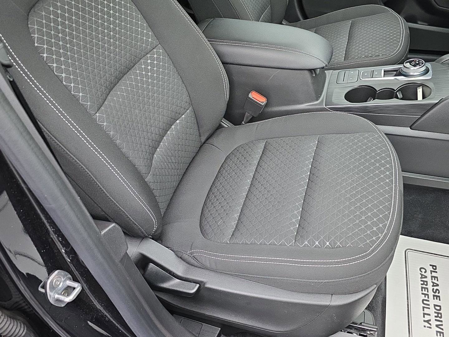 Used 2023 Ford Escape Active image 39