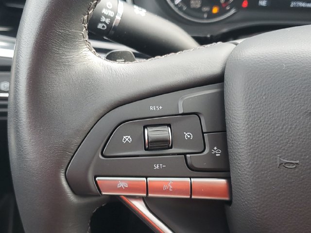 Certified 2024 Cadillac XT6 Luxury w/ LPO, Floor Liner Package AWD/4WD image 18