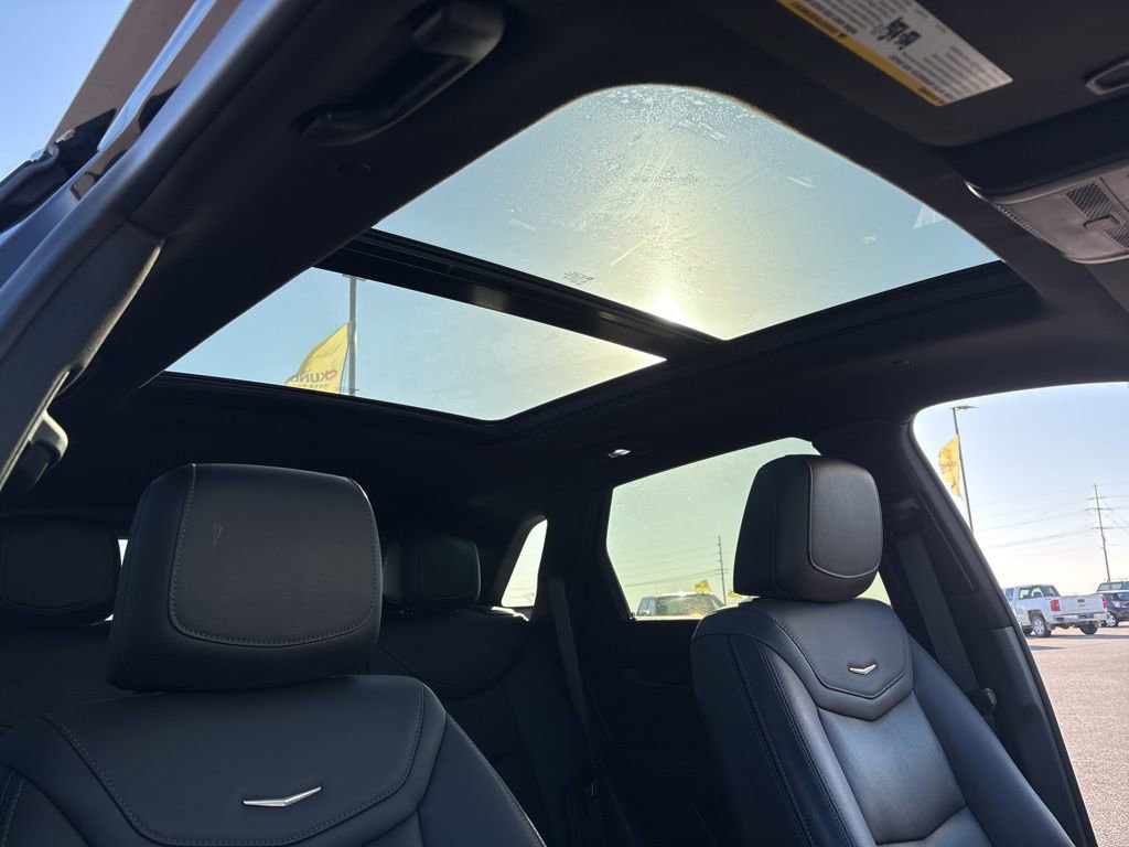 Used 2022 Cadillac XT5 Premium Luxury image 41