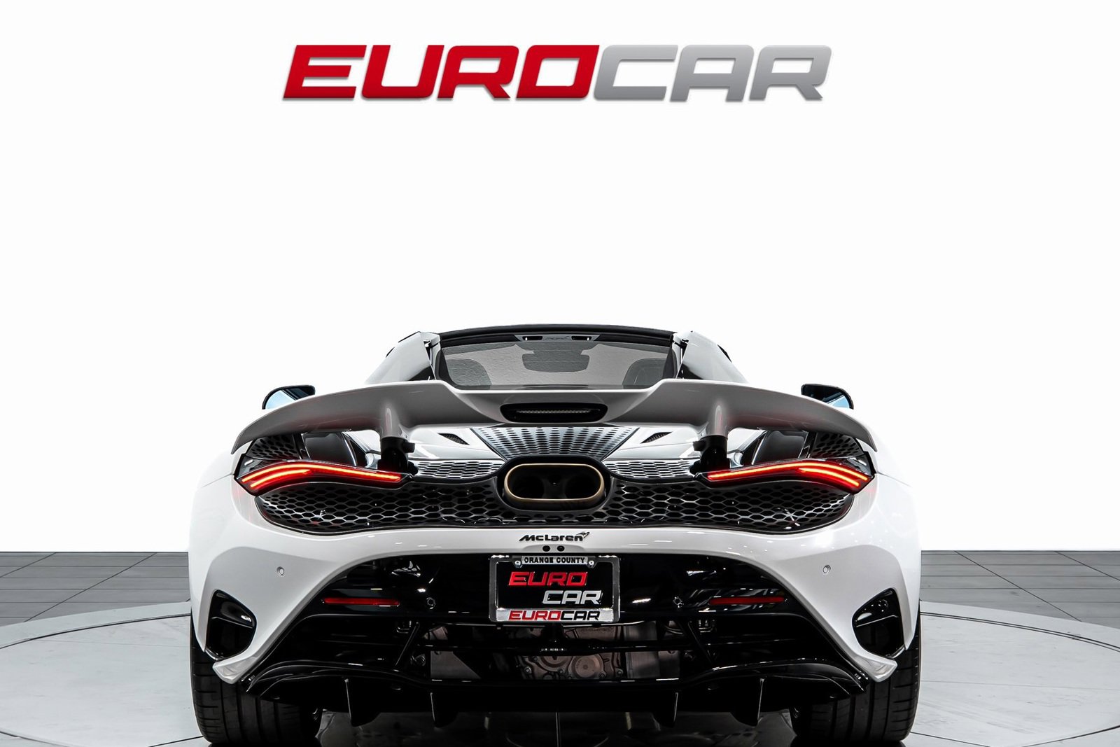 Used 2024 McLaren 750S Spider image 5