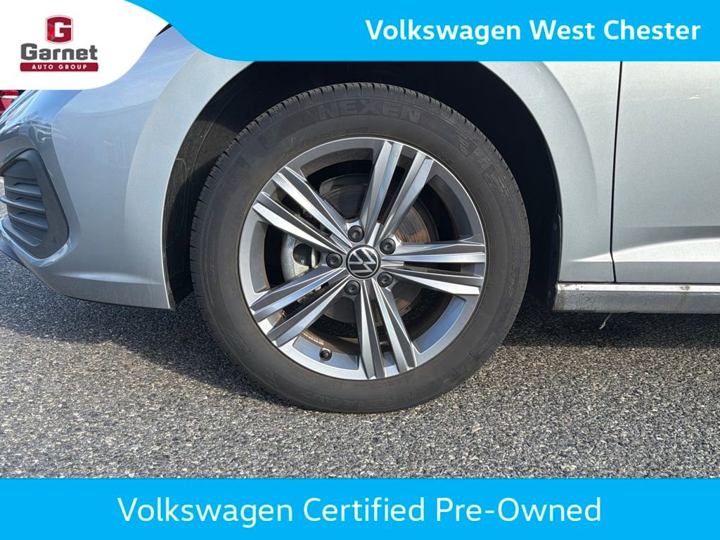 Certified 2023 Volkswagen Jetta SE FWD image 21