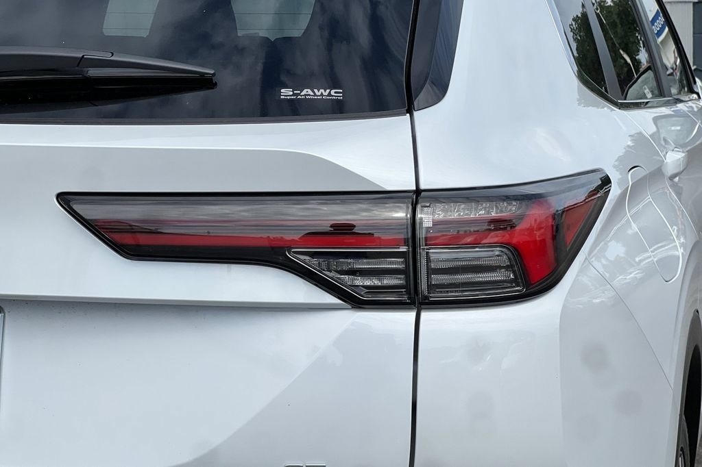 New 2026 Mitsubishi Outlander SE AWD/4WD image 27