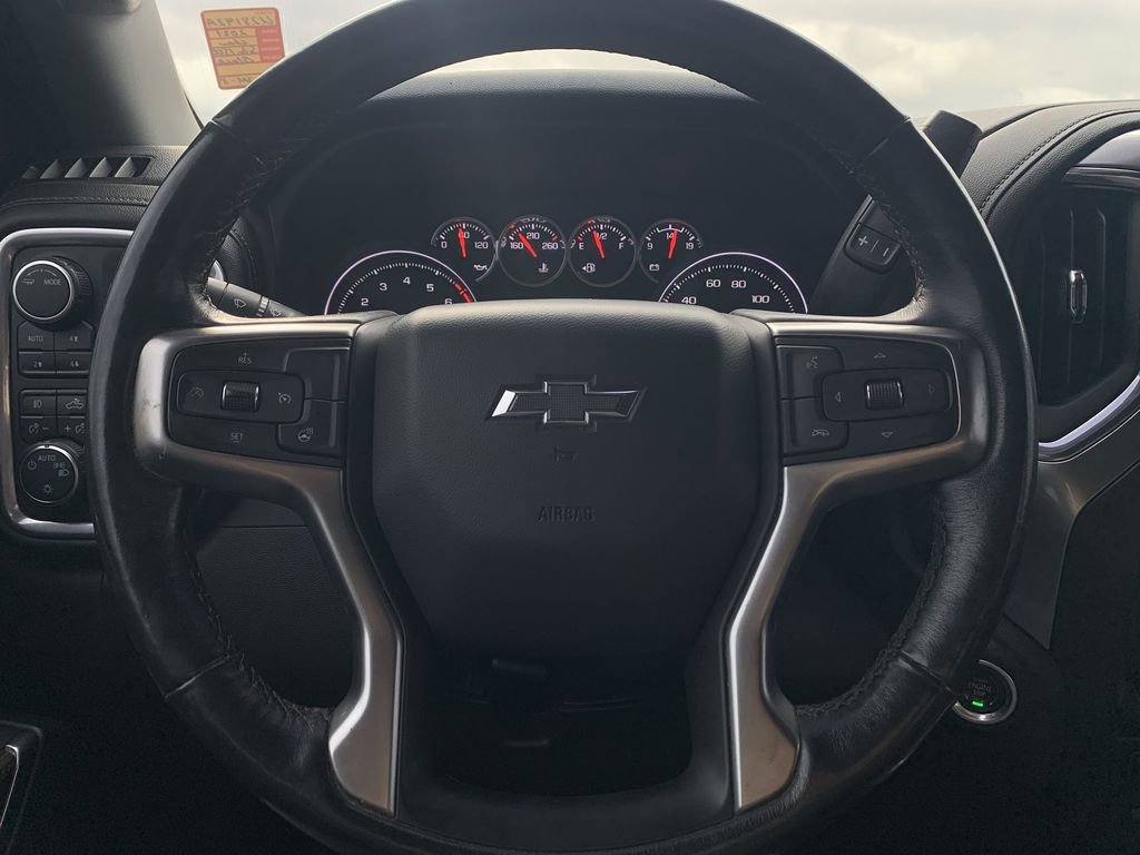 Used 2021 Chevrolet Silverado 1500 LT Trail Boss w/ Bed Protection Package image 11