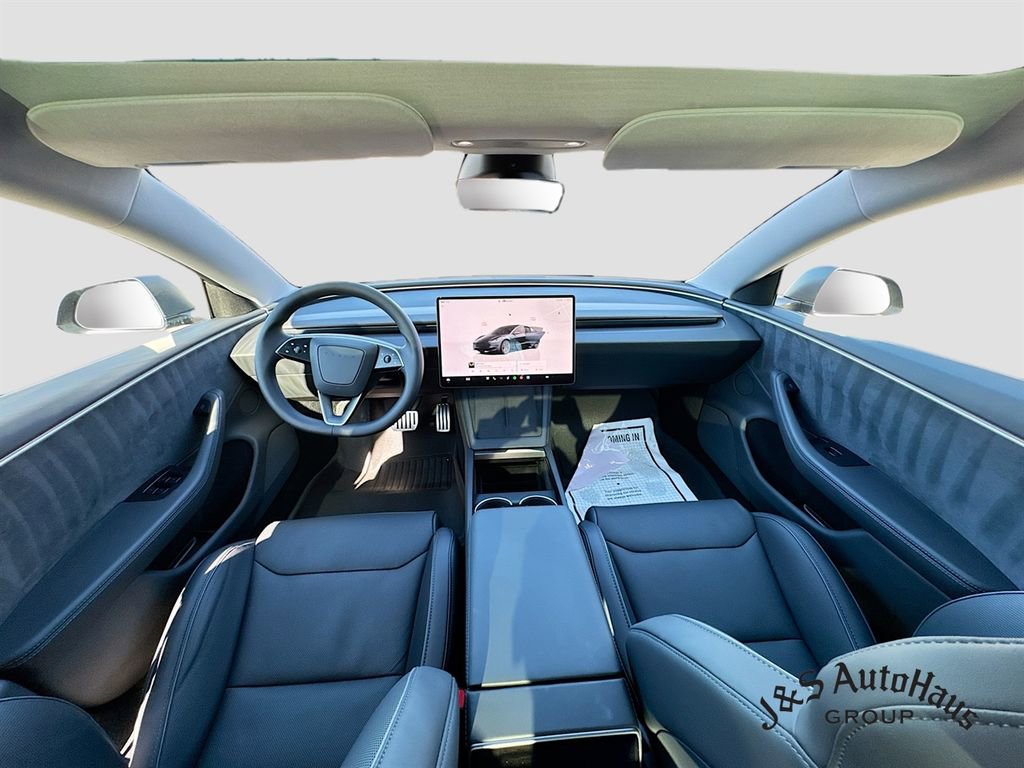 Used 2025 Tesla Model 3 Performance image 28