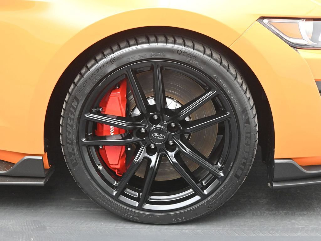 Certified 2021 Ford Mustang Shelby GT500 w/ Technology Package RWD image 21