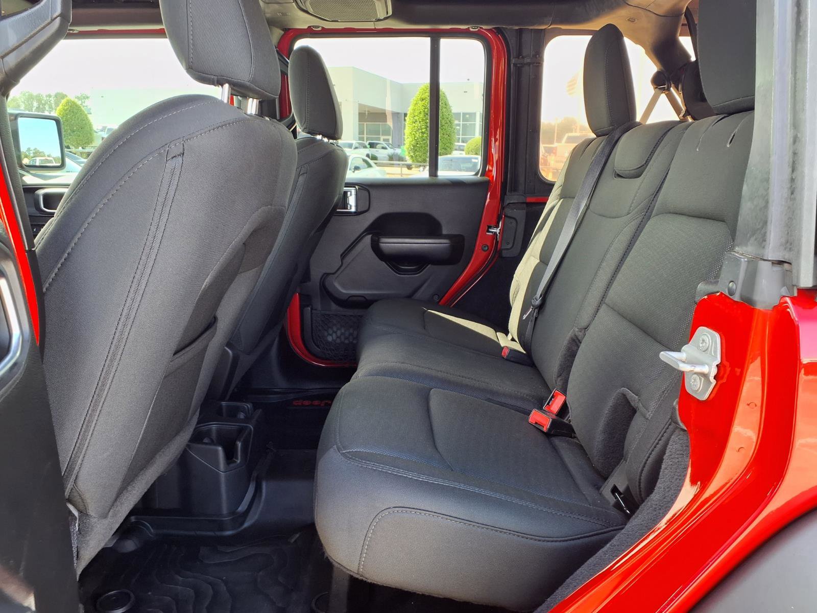 Used 2019 Jeep Wrangler Unlimited Sport S AWD/4WD image 9