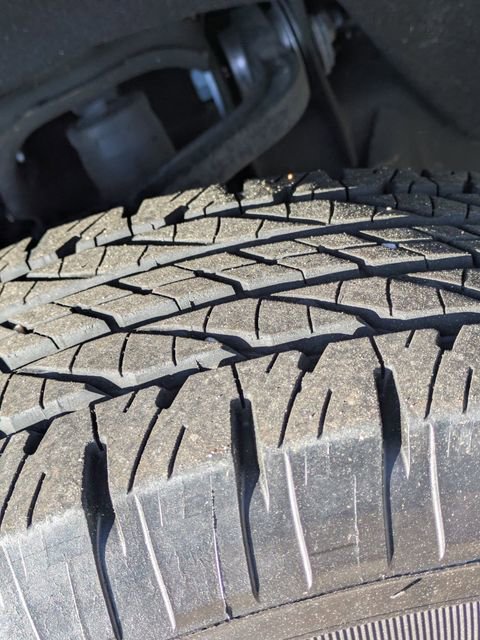 Used 2023 Chevrolet Silverado 3500 LTZ w/ LTZ Convenience Package image 9