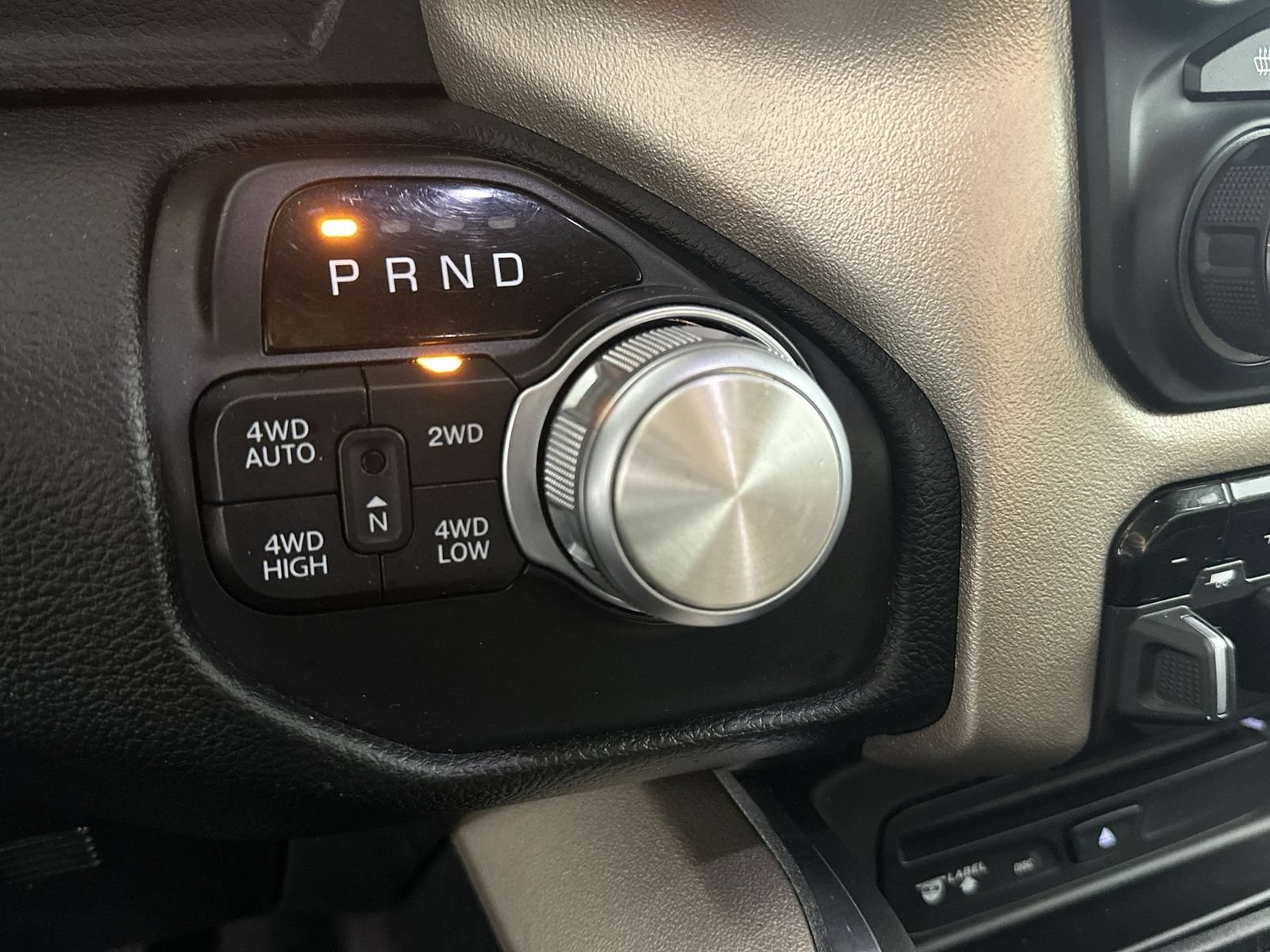 Used 2019 RAM 1500 Laramie AWD/4WD image 20